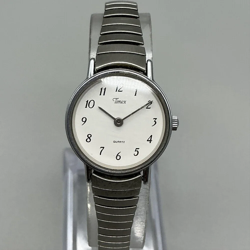 Timex T87 Womens Watch 23mm White Dial Silver Tone Bracelet New Battery